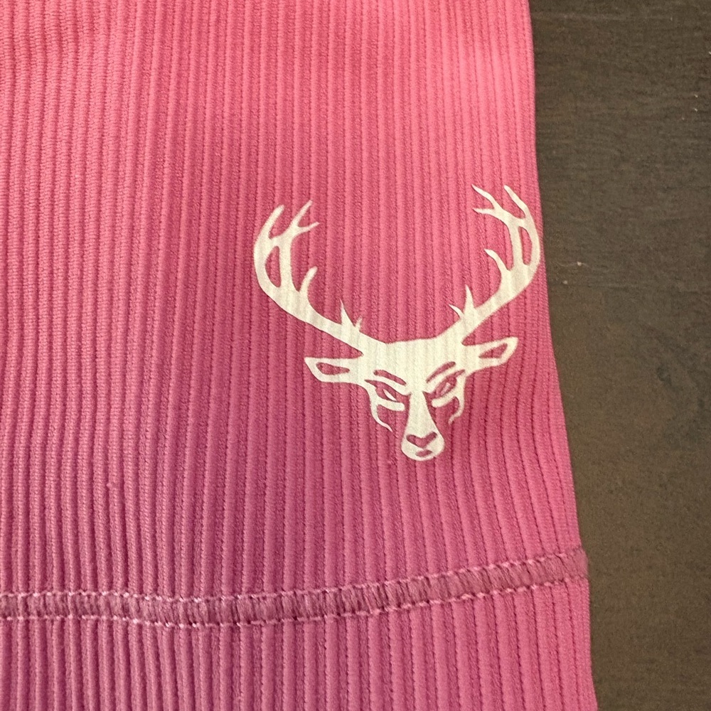 Pink workout tank - Picture 3 of 4